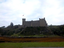 Dunvegan Castle auf Skye - sehr trutzig